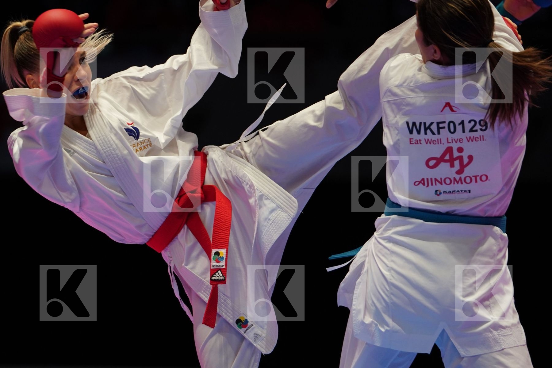 PHILIPPE GWENDOLINE (FRANCE) VS GRANDE ALEXANDRA (WKF3) in Senior Kumite Ð 61 Kg - Gold bout