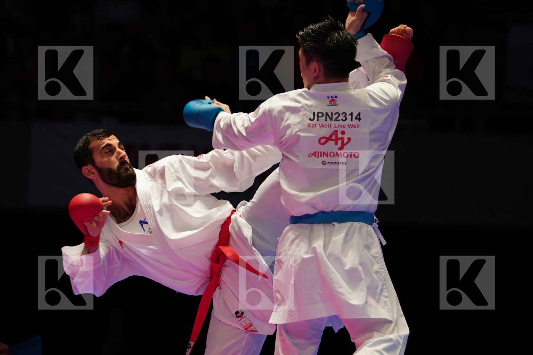 AKTAS UGUR (TURKEY) VS SHIMADA RIKITO (JAPAN) in Senior Kumite Ð 84 Kg - Gold bout