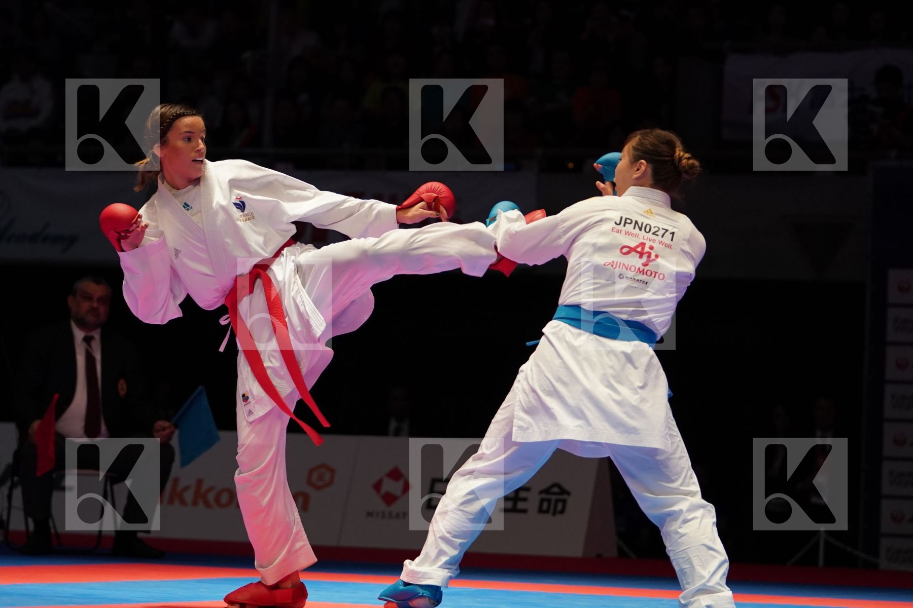 GARCIA NANCY (FRANCE) VS UEKUSA AYUMI (JAPAN) in Senior Kumite 68+ Kg - Gold bout