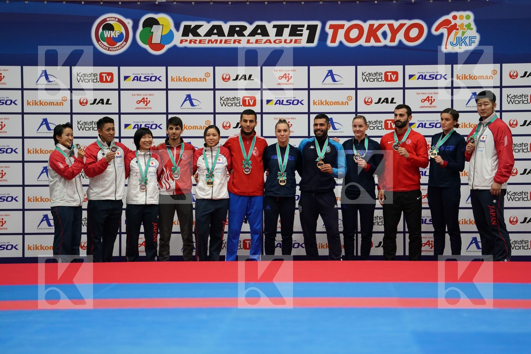 Gold medalists - podium ceremony