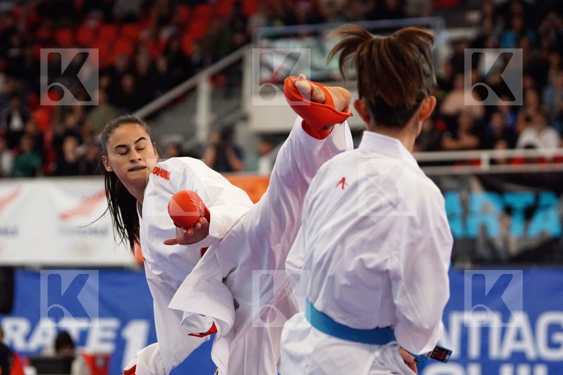 MELNYK HALYNA (UKRAINE) vs GONG LI (CHINA) in Senior Kumite Ð 68 Kg - Gold bout