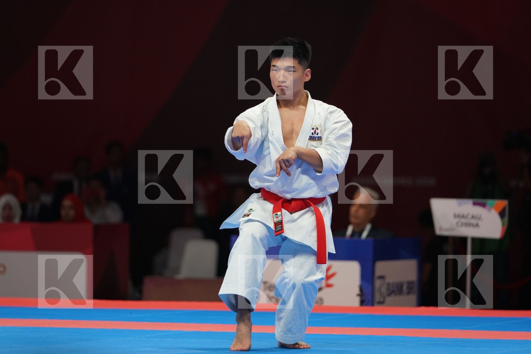 HEEJUN PARK (REPUBLIC OF KOREA) in Senior Male Kata - Qualification