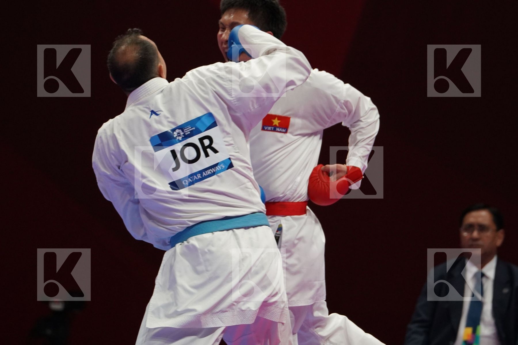 MINH PHUNG NGUYEN (VIETNAM) vs MUTASEMBELLAH KHAIR (JORDAN) in Senior Kumite 84+ Kg - Qualification