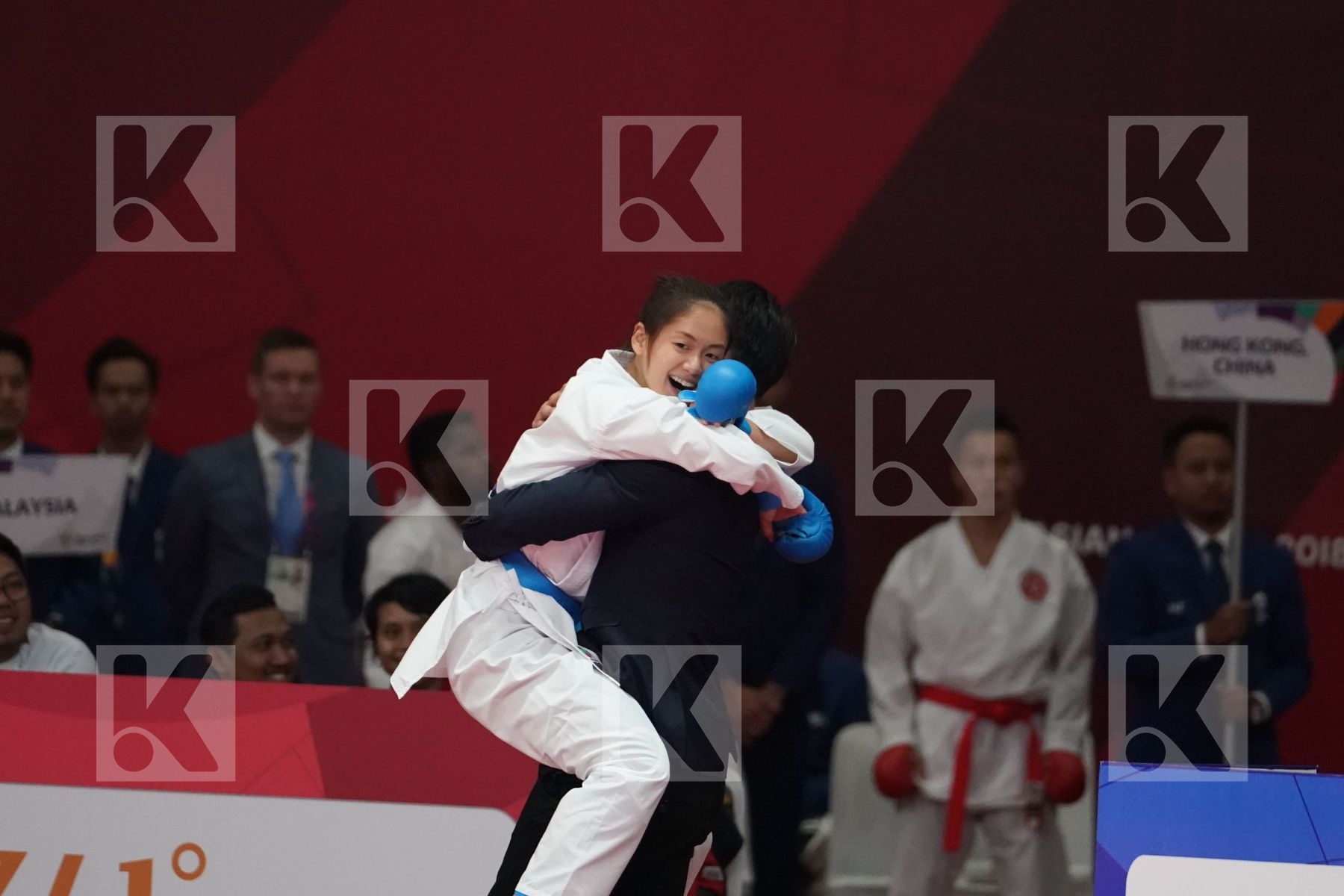 TARAVAT KHAKSAR (ISLAMIC REPUBLIC OF IRAN) vs TZUYUN WEN (CHINESE TAIPEI) in Senior Kumite -55 Kg - Final bout