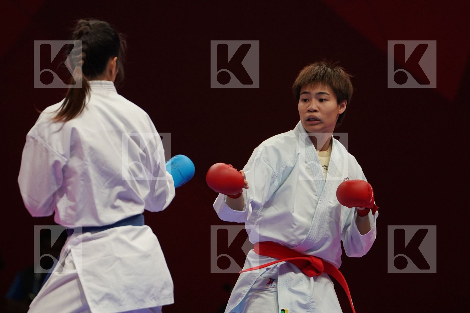 JOU CHAO (CHINESE TAIPEI) vs LINGLING TANG (CHINA) in Senior Kumite Ð 68 Kg - Qualification