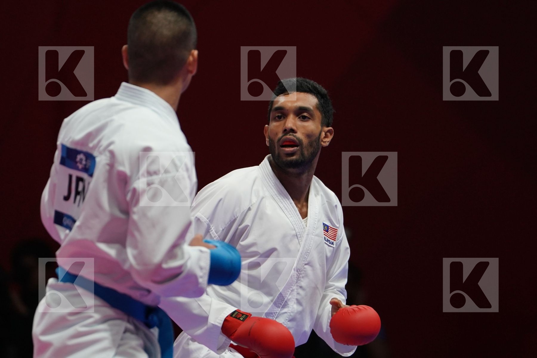 SHARMENDRAN RAGHONATHAN (MALAYSIA) vs DAISUKE WATANABE (JAPAN) in Senior Kumite Ð 75 Kg - Qualification